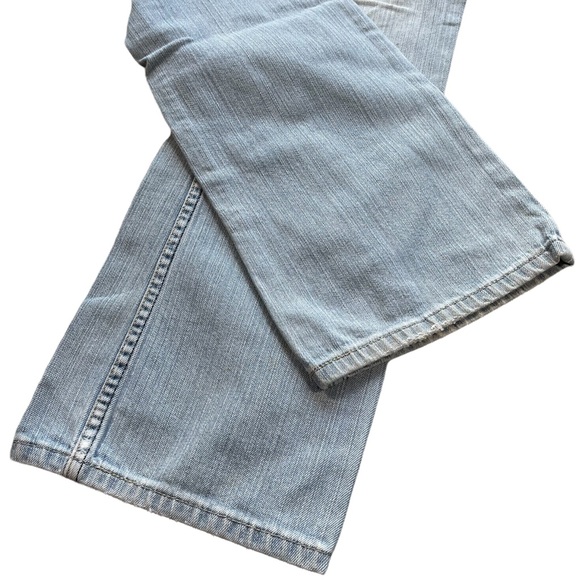Levi's size 8 Long, low rise bootcut jeans, light wash, great condition - Picture 3 of 11
